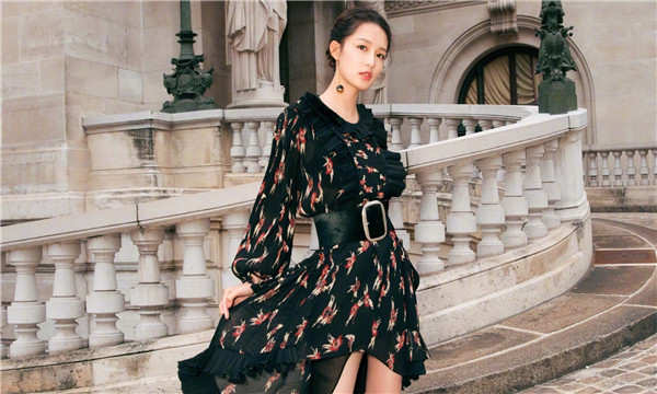 向阳标题：包生男孩机构：助你成功代怀生子，实现家庭梦想